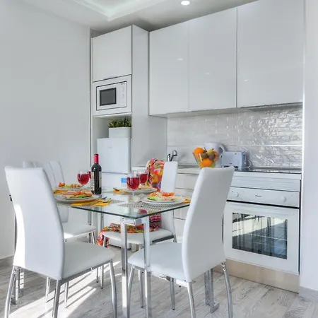 Colina 108a Acogedor Con Terraza Y Piscina Apartman *